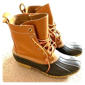 Bean Boots - Size 9